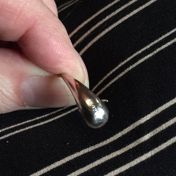 Sterling teardrop earrings - Picture 5 of 5